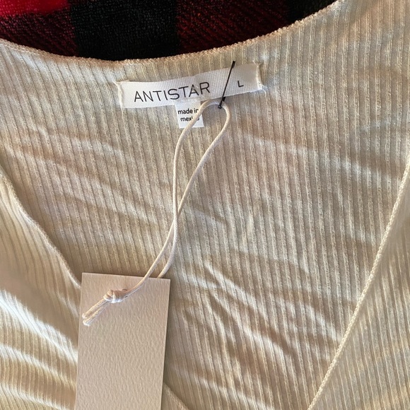 NWT Anti Star Long Sleeve Top - Picture 3 of 7